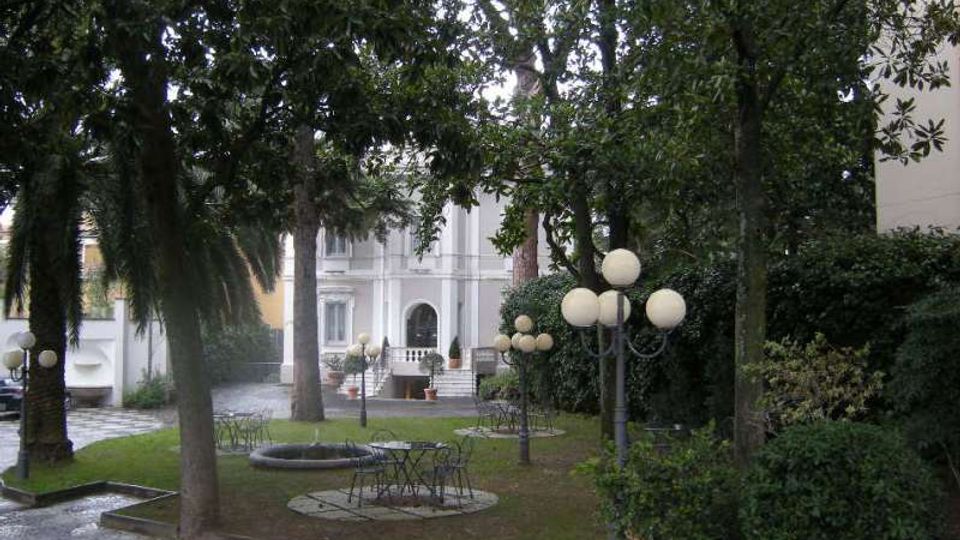 296-bc03a5c2510e9d3f599cd032a0467281jpg