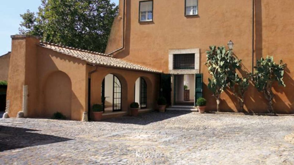 432-008e265bc024ef33bf101498cfad879ejpg