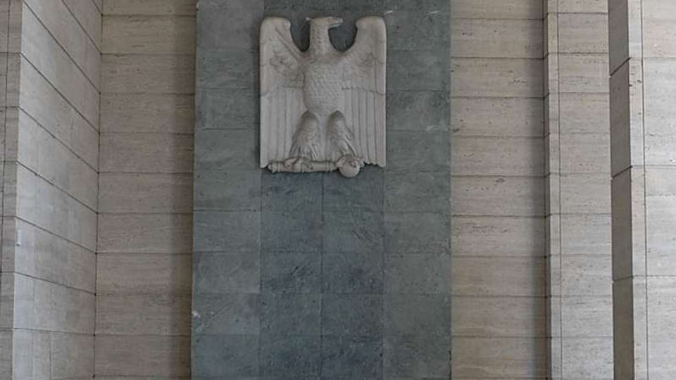 535-06d8d89b51909413fbc3a6ef61198976jpg