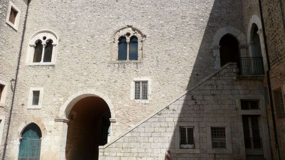 721-854c97f217c3539acce29afb6c928b3cjpg