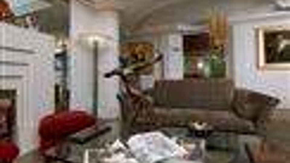 109-e8a91faed0d0e3960ff93d4330a67603jpg