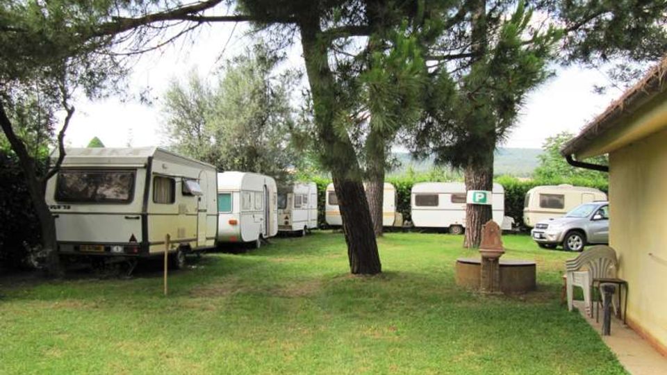 641-62e69dfa1a7f19b83cbfd28bb769cbbajpg