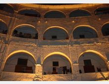 56081-photo-teatro-romano-formia-jpgjpg