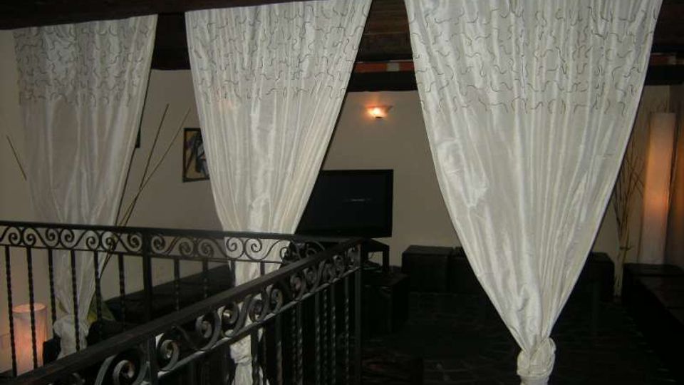 297-6d997d1b0ff6637a4732e0eac2a661ddjpg