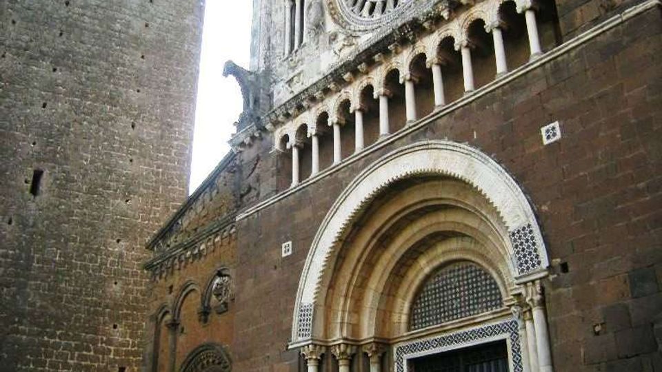 445-de3f37f516606be43054a8222e86ffdajpg