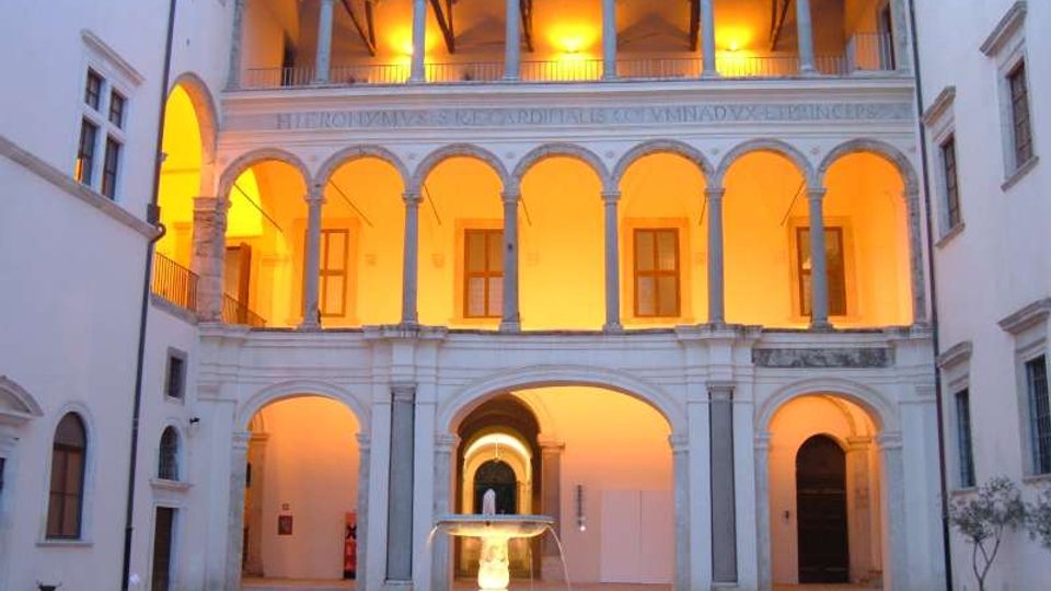 56-db2d02f49d9048802434b52a45fe91cejpg