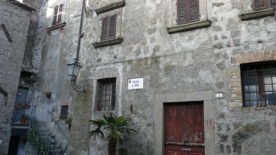 753-e588ec6bde81036a44cd5af94536cb35jpg