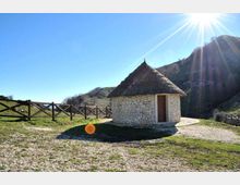 52342-photo-i-seggi-pagliai-e-i-sentieri-della-transumanza-jpgjpg