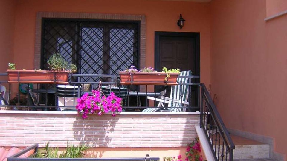 477-22a7620542ac3a696ebb42fb346d5542jpg