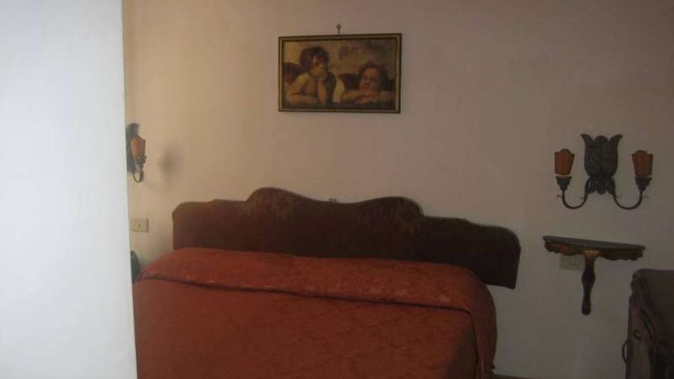 524-5b25b8b24503b7564b660932d95eb8e8jpg