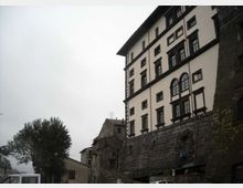 697-6b83009f3aaa52537f432cd21373ff0ajpg